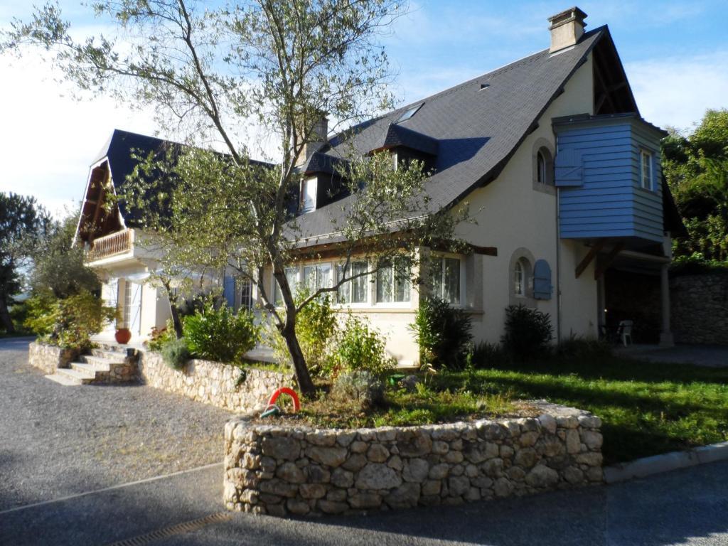 La Maison D'En O Hotel Bagnères-de-Bigorre Екстериор снимка
